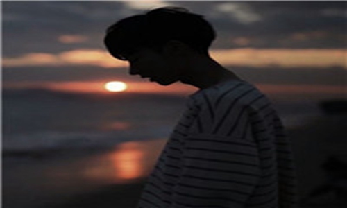 小奶狗与小狼狗的含义是什么 男友类型你更喜欢哪一种？图片