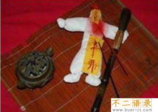 泰国最恐怖的降头术 养小鬼下蛊毒无形之中杀人（谣言）图片