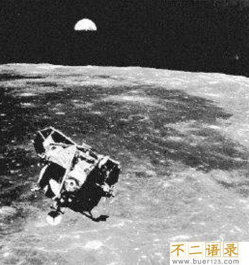 美国官方承认登月造假，美国登月骗局隐瞒50年终曝光图片
