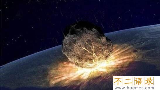 揭秘通古斯大爆炸真相，空中离奇大爆炸只因陨石坠落图片