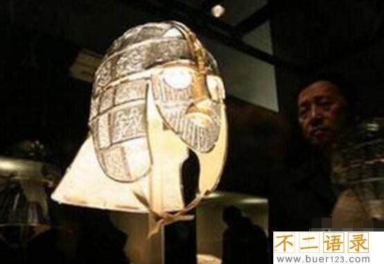 探秘十大最邪门古墓，世界十大无人敢动的古墓(诡异至极)图片