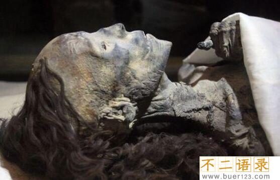 连云港千年不腐女尸视频 凌惠平尸体2000年不腐震惊众人图片