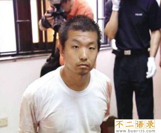 揭秘杨佳袭警案事件真相，6名警察殉职只因凶手性格偏激