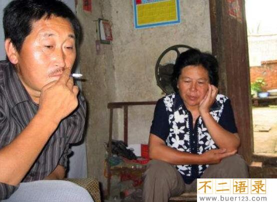 揭秘蒋多多2017生活现状，30岁找不到工作曾绝望自杀图片