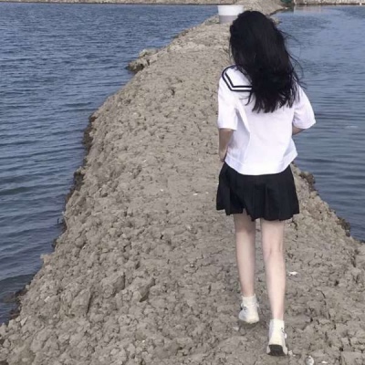 高清一对两人的精选优质闺蜜动漫头像女生迷茫图片