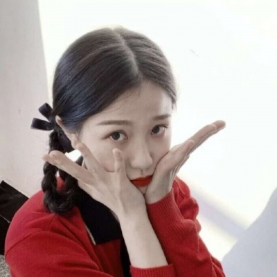 高清漂亮的阳光优质呆萌微笑头像女生图片
