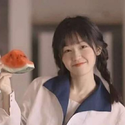 优质伤感微信动漫头像女生头像背影图片图片