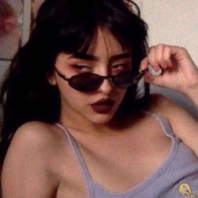 高清三人最火头像女生头像背影图片