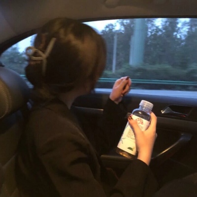 高清好看的优质高清气质女侧脸头像女生头像个性网图片