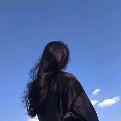 高清好看的网络优质美女图片微信头像女生性感图片