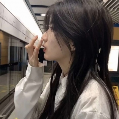 精选快手头像女生穿裙子图片