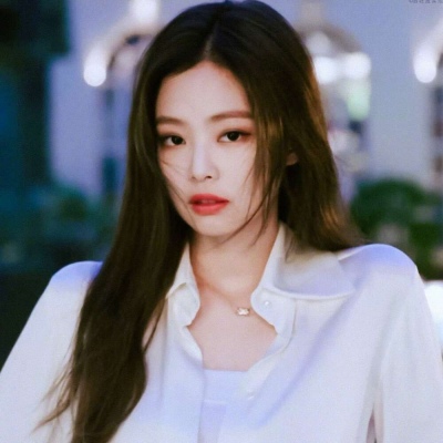 比较优质的清新白色系女生头像图片