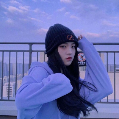 比较优质的清新白色系女生头像图片