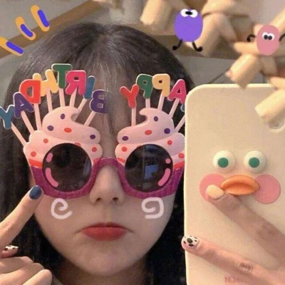 比较优质的清新白色系女生头像图片