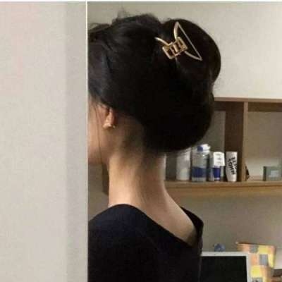 好看流行的优质诡异惊悚的情侣头像女生头像女生头像图片