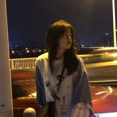 好看流行的优质诡异惊悚的情侣头像女生头像女生头像图片