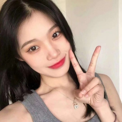 高清好看的优质女生用手机遮脸霸气头像图片