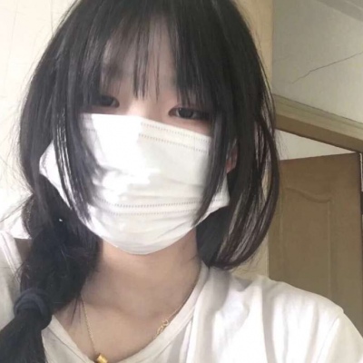 高清好看的蓝色背景女生头像图片