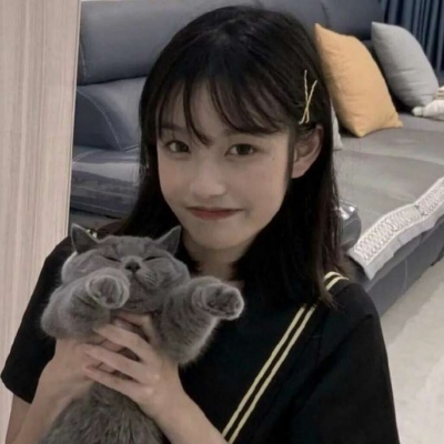 优质2019女生手机遮脸头像图片
