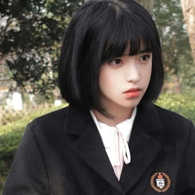 适合微博用的高清优质女生带字超拽头像图片