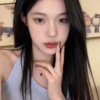 适合微博用的高清优质女生带字超拽头像图片