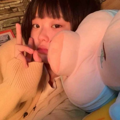 高清好看的单人头像浪漫欧洲女生头像图片大全图片