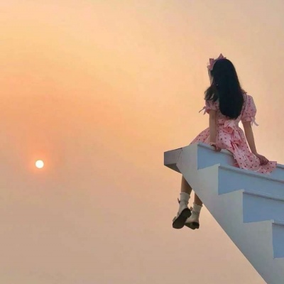 高清好看的单人头像浪漫欧洲女生头像图片大全图片