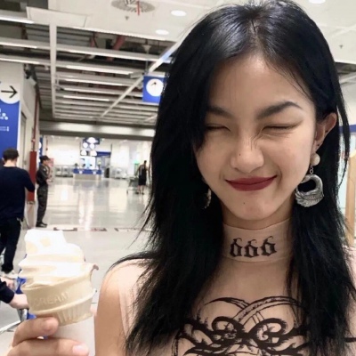 高清优质女生微笑头像大全图片