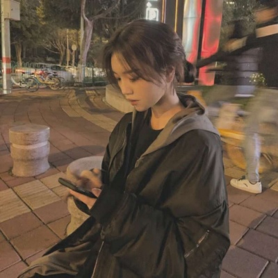 永远不换头像的女生图片