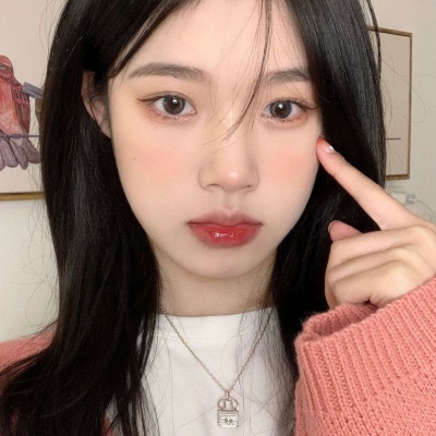 优质混网女生阳台侧脸头像图片