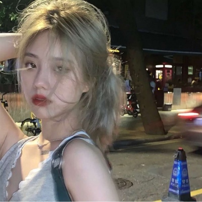 星辰大海温柔动漫qq可爱头像女生图片