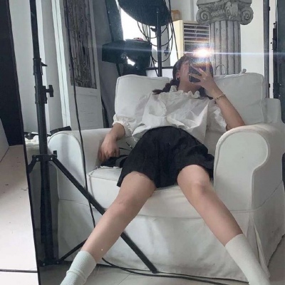 高清好看的微信头像女生卡通手绘简约图片