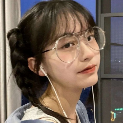 高清好看的微信头像女生卡通手绘简约图片