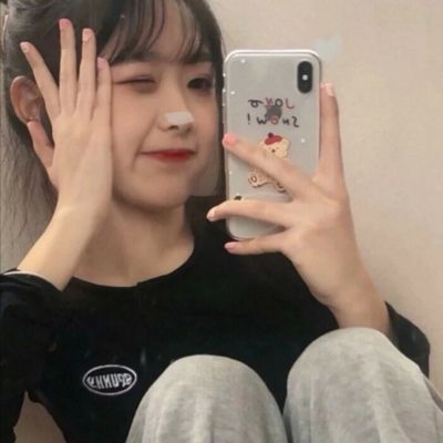 高清抖音上很火的女生微信女头像图片