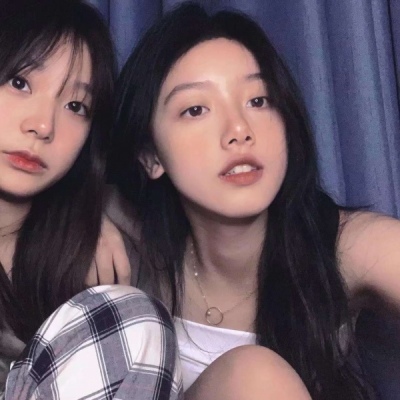 ins超火的闺蜜精选女生头像遮脸图片
