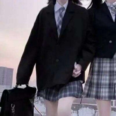 ins超火的闺蜜精选女生头像遮脸图片