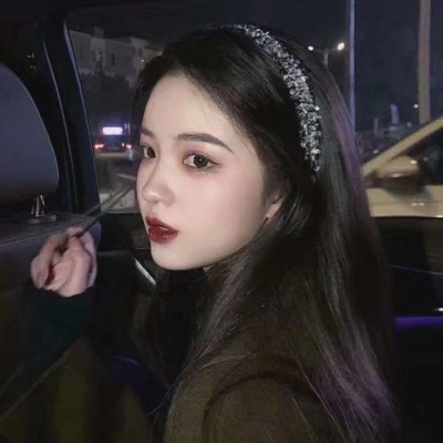 让人心动撩人的真人头像情侣头像女生强男生弱图片