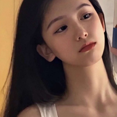 优质qq头像高清图片锁骨发的女生头像图片