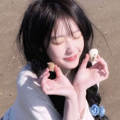 优质qq头像高清图片锁骨发的女生头像图片