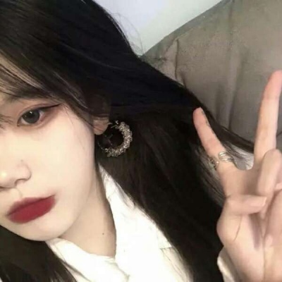 每截一张图都是优质头像唯美短发意境图片女生头像背影图片大全图片