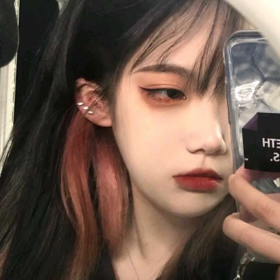 每截一张图都是优质头像唯美短发意境图片女生头像背影图片大全图片