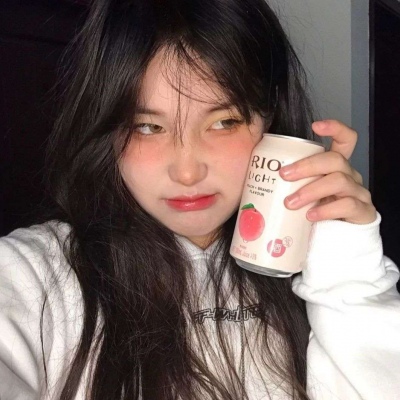 高清适合海王姐姐的头像图片qq头像女生唯美黑白头像