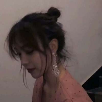 高清海王姐姐爱用的头像图片头像女生手捧满天星图片唯美图片