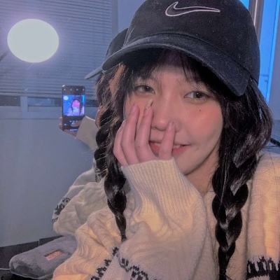 高清海王姐姐爱用的头像图片头像女生手捧满天星图片唯美图片