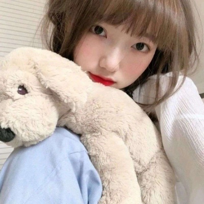 20岁玩貂蝉女生的头像图片