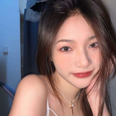 20岁玩貂蝉女生的头像图片