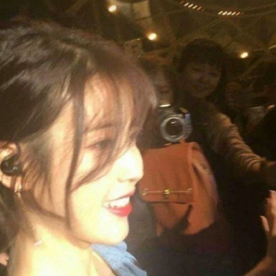 高清好看的怼脸曝光霸气女生头像真人长图图片