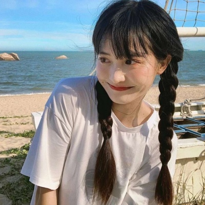 优质头像 女生卡通背影图片