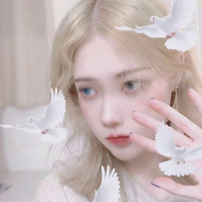 优质头像 女生卡通背影图片