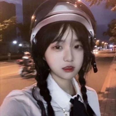 优质头像 女生卡通背影图片
